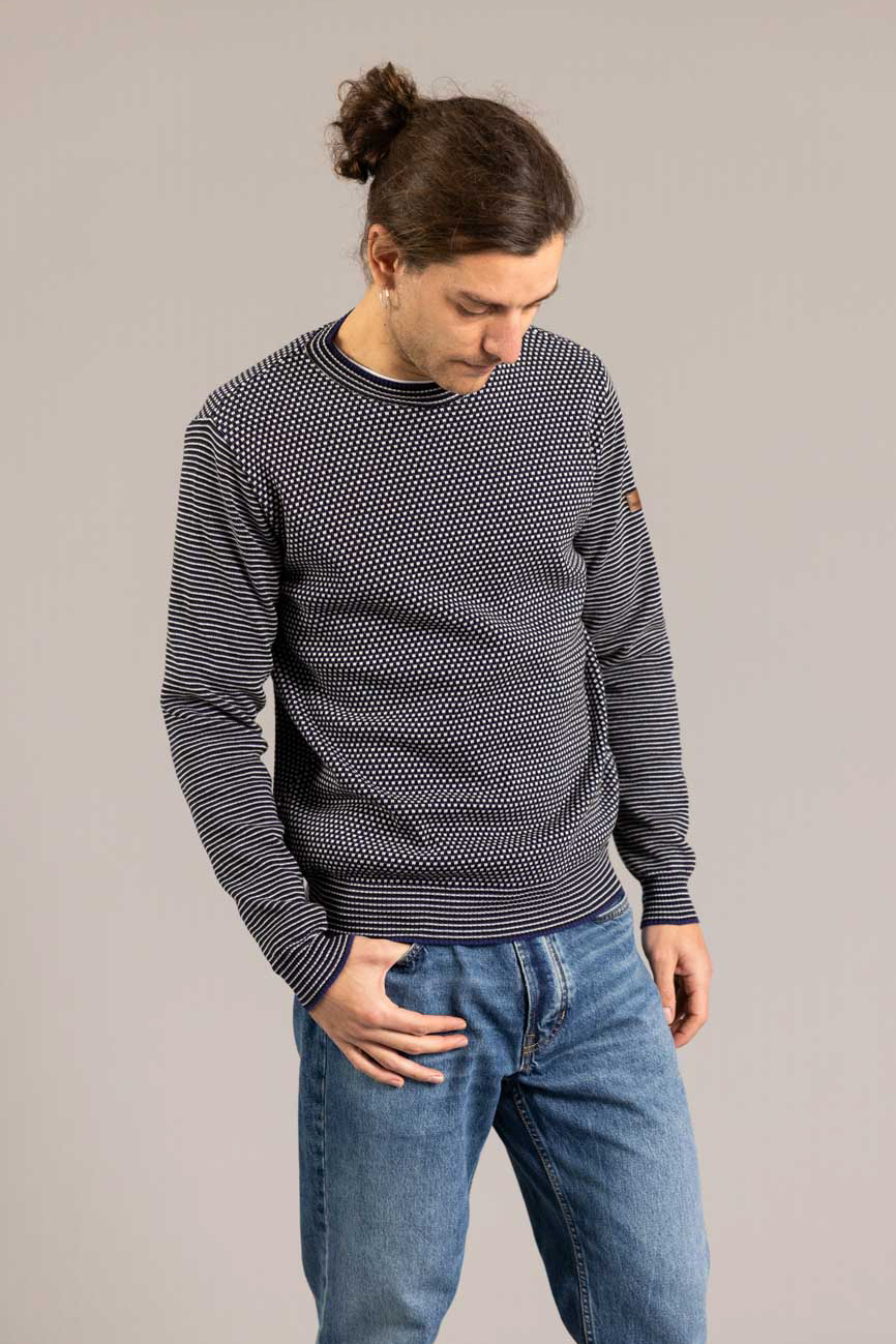 Tienda especializada en las mejores marcas de Ropa Ética, Sostenible y de algodón orgánico en Granada y Jaén. SKFK, Skunkfunk, PAN Producto BásicoJERSEY CANEM