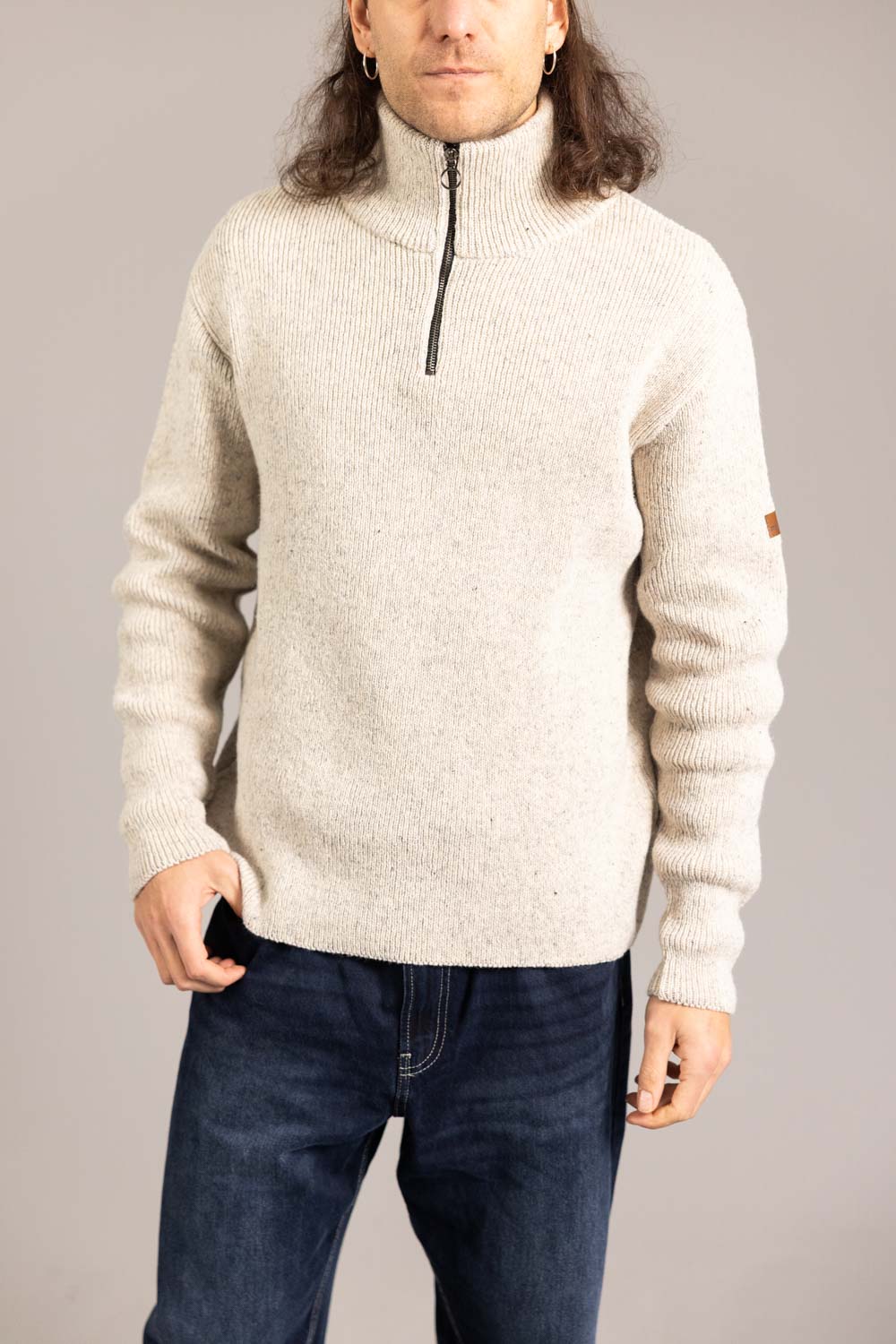 Tienda especializada en las mejores marcas de Ropa Ética, Sostenible y de algodón orgánico en Granada y Jaén. SKFK, Skunkfunk, PAN Producto BásicoJERSEY COMANEGRA