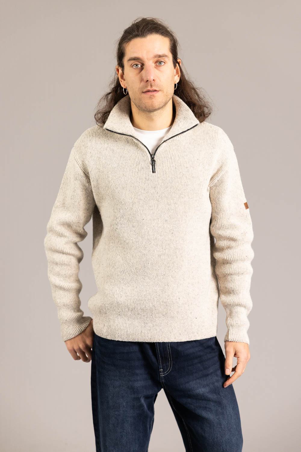 Tienda especializada en las mejores marcas de Ropa Ética, Sostenible y de algodón orgánico en Granada y Jaén. SKFK, Skunkfunk, PAN Producto BásicoJERSEY COMANEGRA