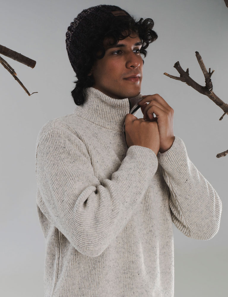Tienda especializada en las mejores marcas de Ropa Ética, Sostenible y de algodón orgánico en Granada y Jaén. SKFK, Skunkfunk, PAN Producto BásicoJERSEY COMANEGRA