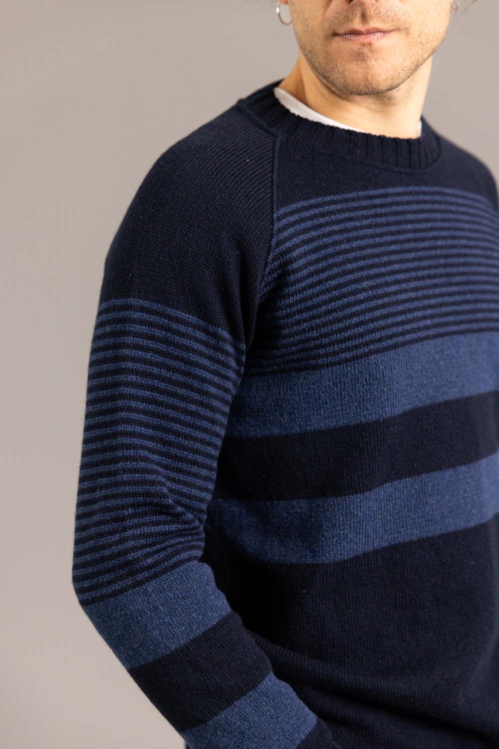 Tienda especializada en las mejores marcas de Ropa Ética, Sostenible y de algodón orgánico en Granada y Jaén. SKFK, Skunkfunk, PAN Producto BásicoJERSEY AIGUANEGRA