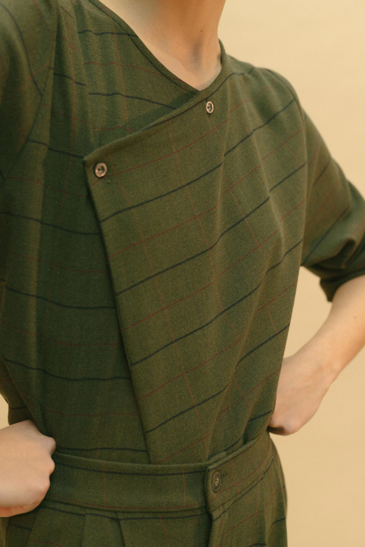 Tienda especializada en las mejores marcas de Ropa Ética, Sostenible y de algodón orgánico en Granada y Jaén. SKFK, Skunkfunk, PAN Producto BásicoBLUSA EMMA