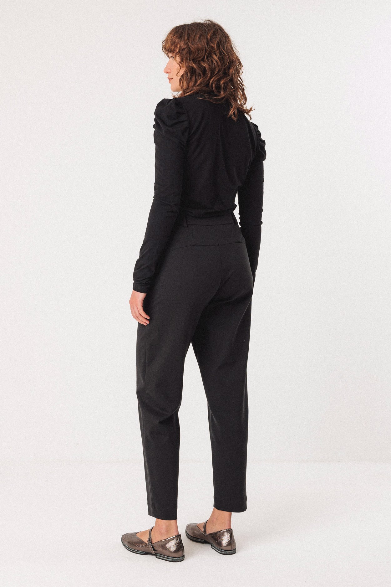 Tienda especializada en las mejores marcas de Ropa Ética, Sostenible y de algodón orgánico en Granada y Jaén. SKFK, Skunkfunk, PAN Producto BásicoPANTALÓN EZAMA