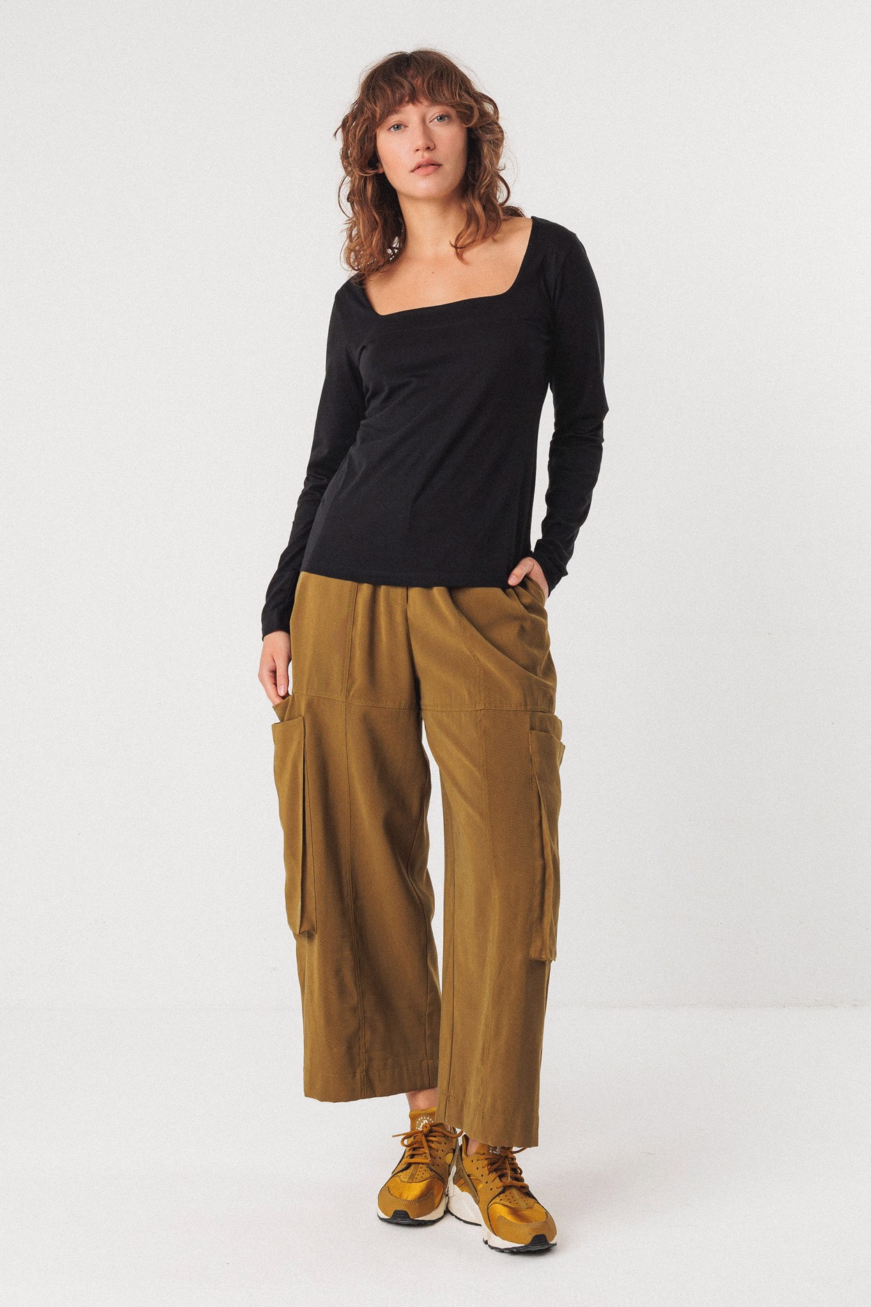 Tienda especializada en las mejores marcas de Ropa Ética, Sostenible y de algodón orgánico en Granada y Jaén. SKFK, Skunkfunk, PAN Producto BásicoCAMISETA ZUNTZ-8