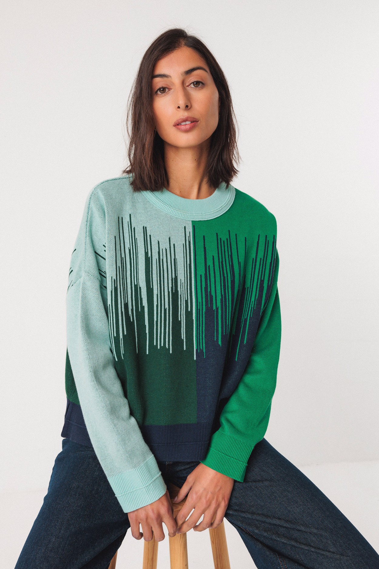 Tienda especializada en las mejores marcas de Ropa Ética, Sostenible y de algodón orgánico en Granada y Jaén. SKFK, Skunkfunk, PAN Producto Básico JERSEY ISMENE