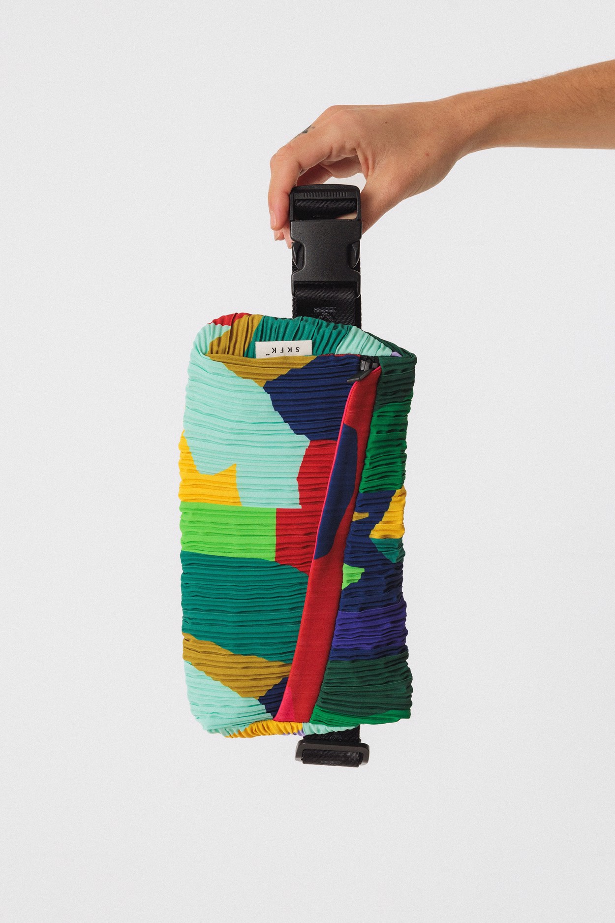 Tienda especializada en las mejores marcas de Ropa Ética, Sostenible y de algodón orgánico en Granada y Jaén. SKFK, Skunkfunk, PAN Producto BásicoBOLSO ADOR