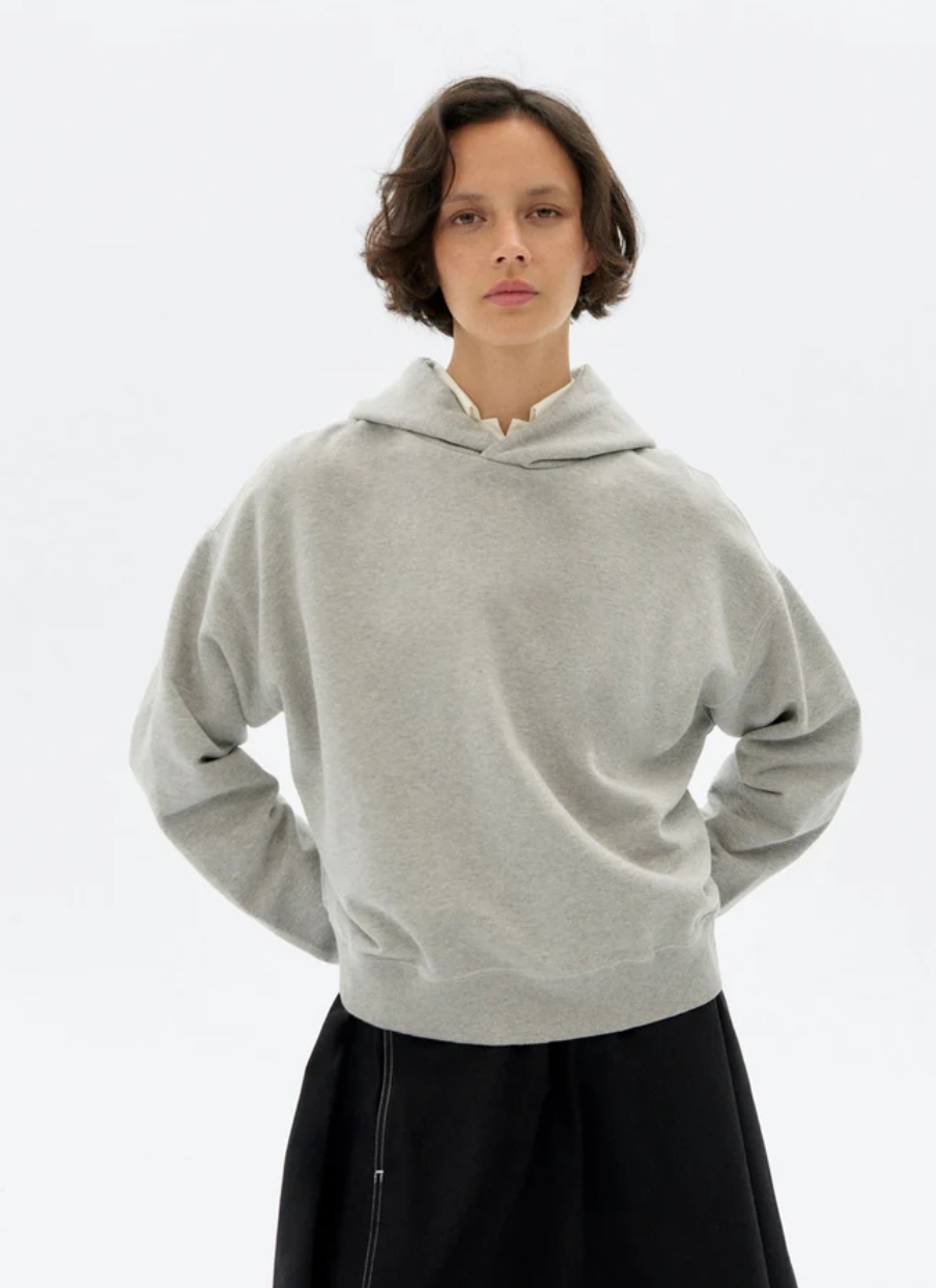 Tienda especializada en las mejores marcas de Ropa Ética, Sostenible y de algodón orgánico en Granada y Jaén. SKFK, Skunkfunk, PAN Producto BásicoSUDADERA VALERIA