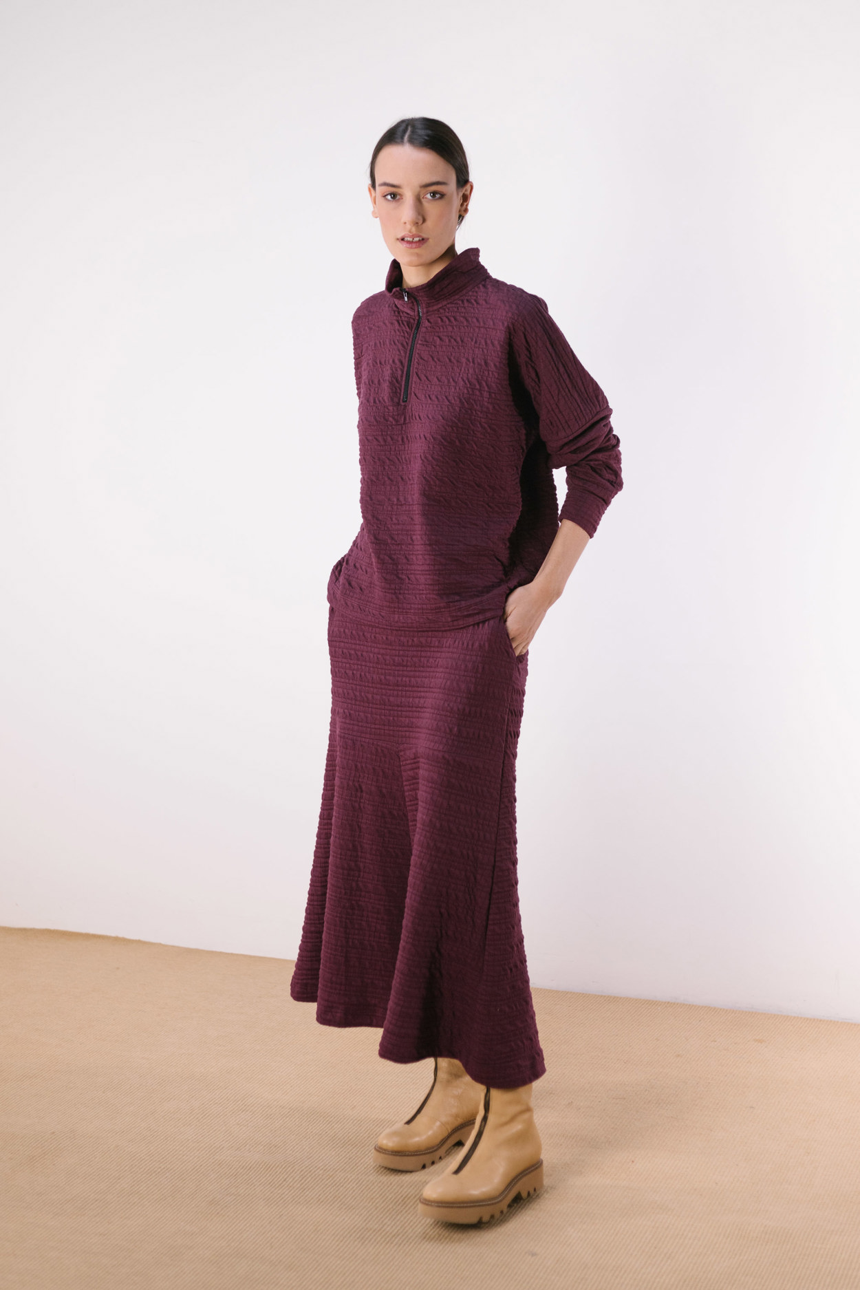 Tienda especializada en las mejores marcas de Ropa Ética, Sostenible y de algodón orgánico en Granada y Jaén. SKFK, Skunkfunk, PAN Producto BásicoFALDA TIANCAI