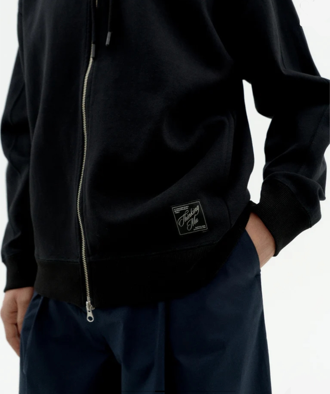 Tienda especializada en las mejores marcas de Ropa Ética, Sostenible y de algodón orgánico en Granada y Jaén. SKFK, Skunkfunk, PAN Producto BásicoSUDADERA GARFU