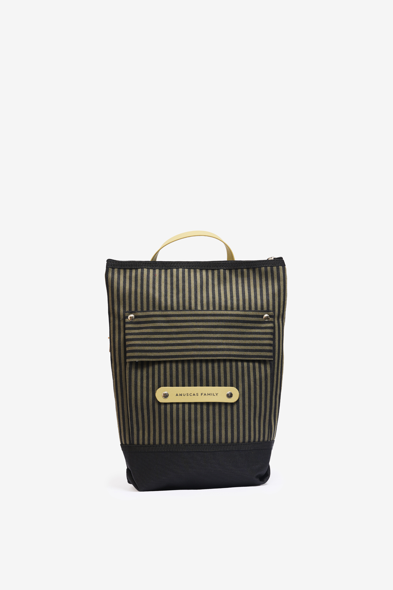 Tienda especializada en las mejores marcas de Ropa Ética, Sostenible y de algodón orgánico en Granada y Jaén. SKFK, Skunkfunk, PAN Producto Básico MOCHILA MINIBIO 010