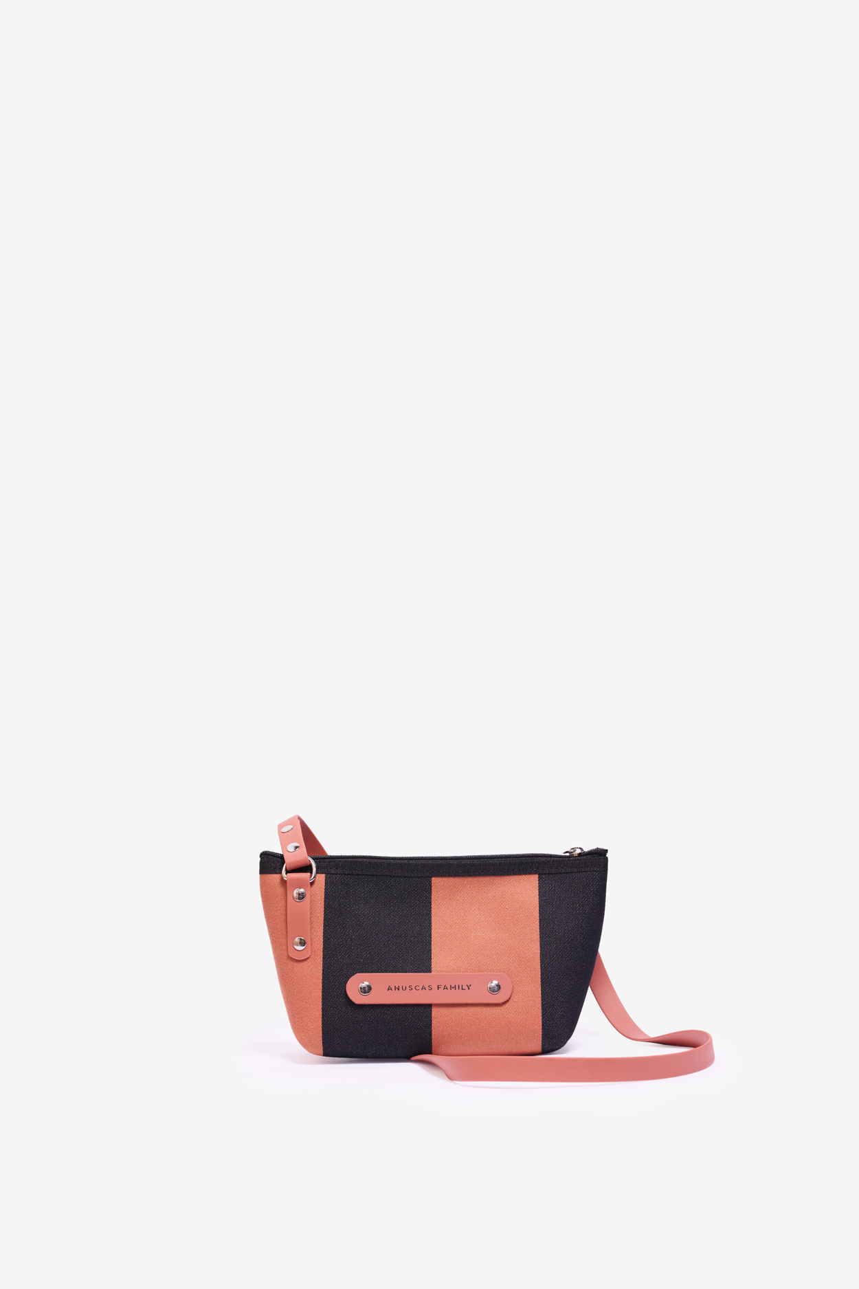 Tienda especializada en las mejores marcas de Ropa Ética, Sostenible y de algodón orgánico en Granada y Jaén. SKFK, Skunkfunk, PAN Producto Básico BOLSO LITTLE NEW 04