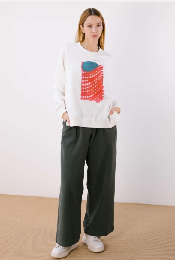 Tienda especializada en las mejores marcas de Ropa Ética, Sostenible y de algodón orgánico en Granada y Jaén. SKFK, Skunkfunk, PAN Producto Básico SUDADERA ZZZ
