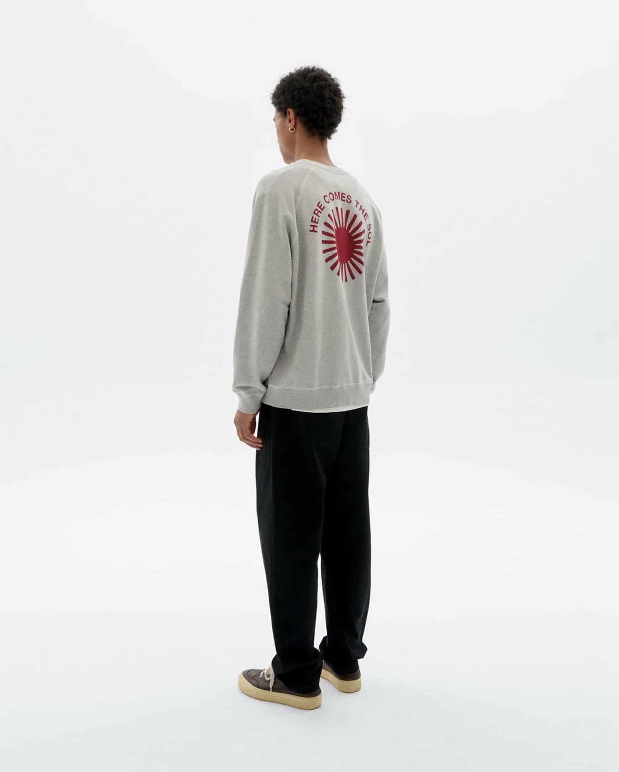 Tienda especializada en las mejores marcas de Ropa Ética, Sostenible y de algodón orgánico en Granada y Jaén. SKFK, Skunkfunk, PAN Producto BásicoPANTALÓN TRAVEL NEGRO