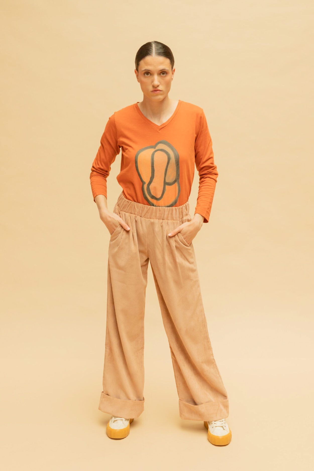 Tienda especializada en las mejores marcas de Ropa Ética, Sostenible y de algodón orgánico en Granada y Jaén. SKFK, Skunkfunk, PAN Producto BásicoCAMISETA CHULETÓN