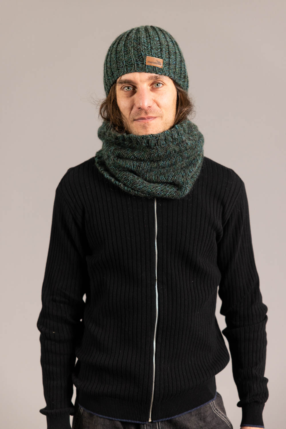 Tienda especializada en las mejores marcas de Ropa Ética, Sostenible y de algodón orgánico en Granada y Jaén. SKFK, Skunkfunk, PAN Producto Básico GORRO LLI TQ