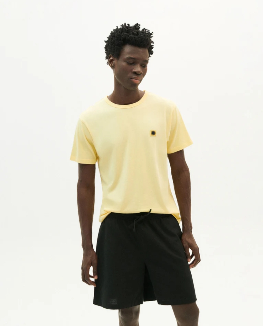 Tienda especializada en las mejores marcas de Ropa Ética, Sostenible y de algodón orgánico en Granada y Jaén. SKFK, Skunkfunk, PAN Producto Básico PANTALÓN CORTO HENRY