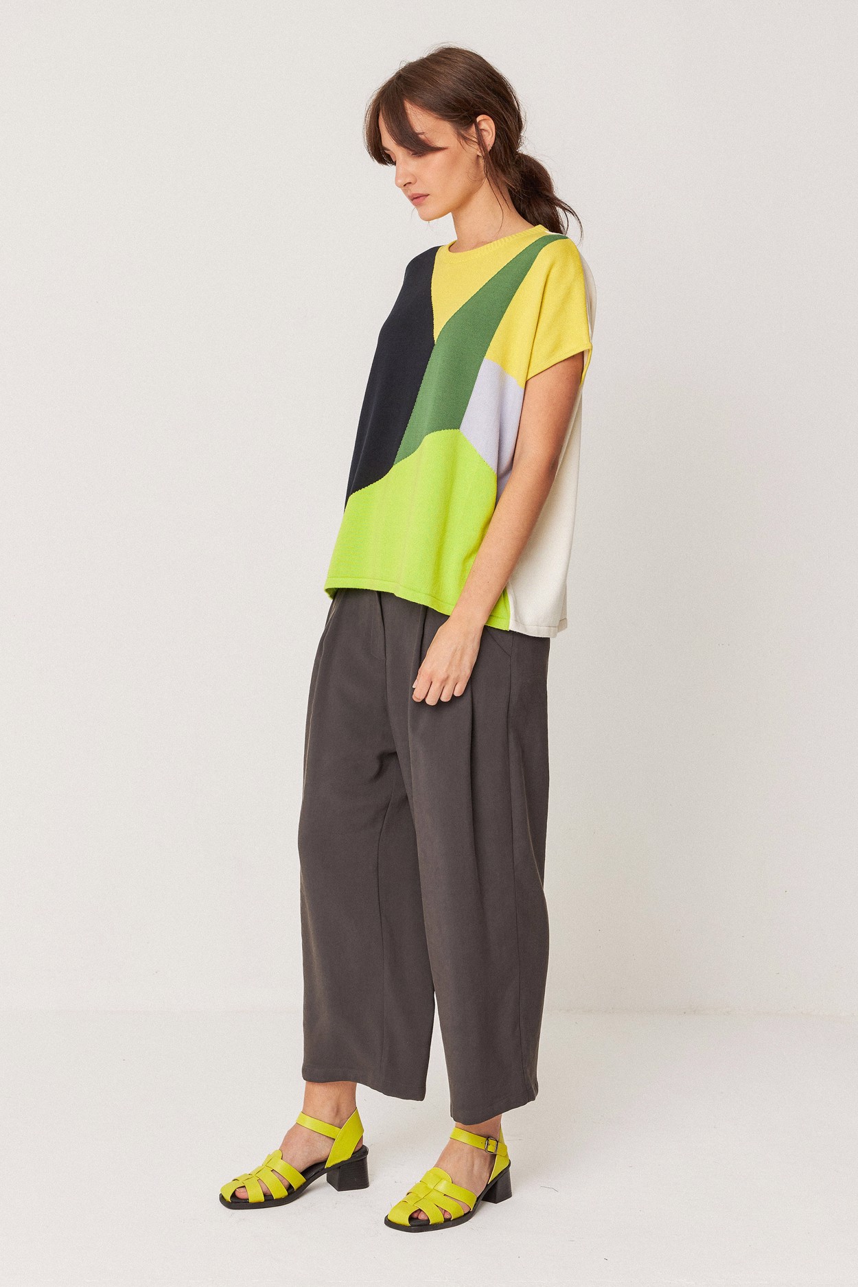 Tienda especializada en las mejores marcas de Ropa Ética, Sostenible y de algodón orgánico en Granada y Jaén. SKFK, Skunkfunk, PAN Producto BásicoJERSEY DEIERRI