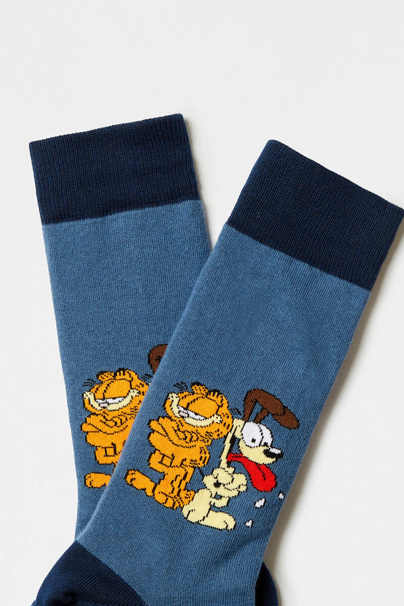 Tienda especializada en las mejores marcas de Ropa Ética, Sostenible y de algodón orgánico en Granada y Jaén. SKFK, Skunkfunk, PAN Producto BásicoCALCETINES GARFIELD & ODIE