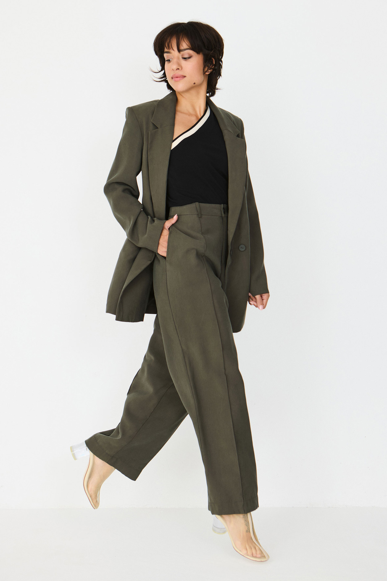 Tienda especializada en las mejores marcas de Ropa Ética, Sostenible y de algodón orgánico en Granada y Jaén. SKFK, Skunkfunk, PAN Producto BásicoPANTALÓN AFRIKA