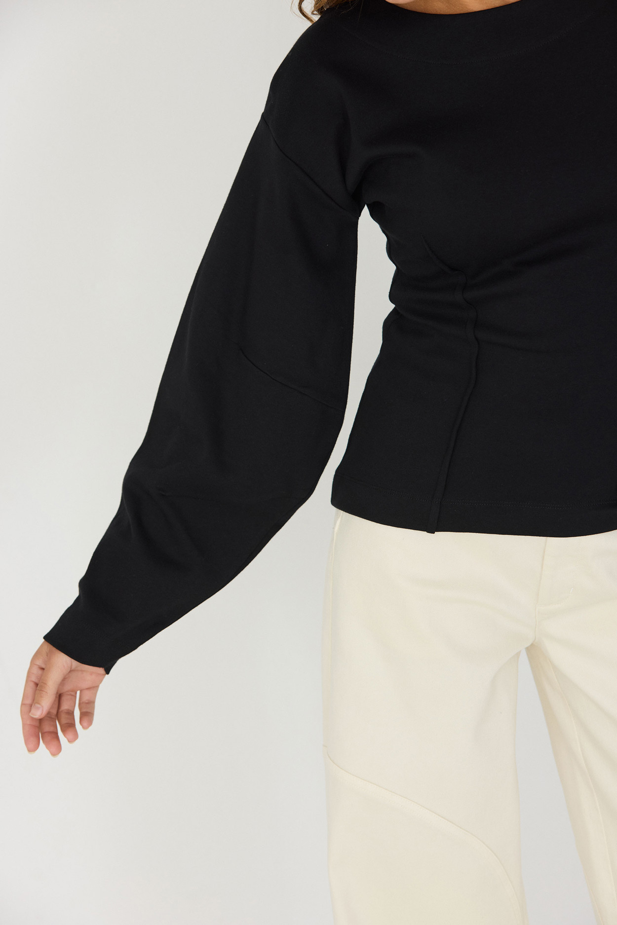 Tienda especializada en las mejores marcas de Ropa Ética, Sostenible y de algodón orgánico en Granada y Jaén. SKFK, Skunkfunk, PAN Producto BásicoCAMISETA ITURA