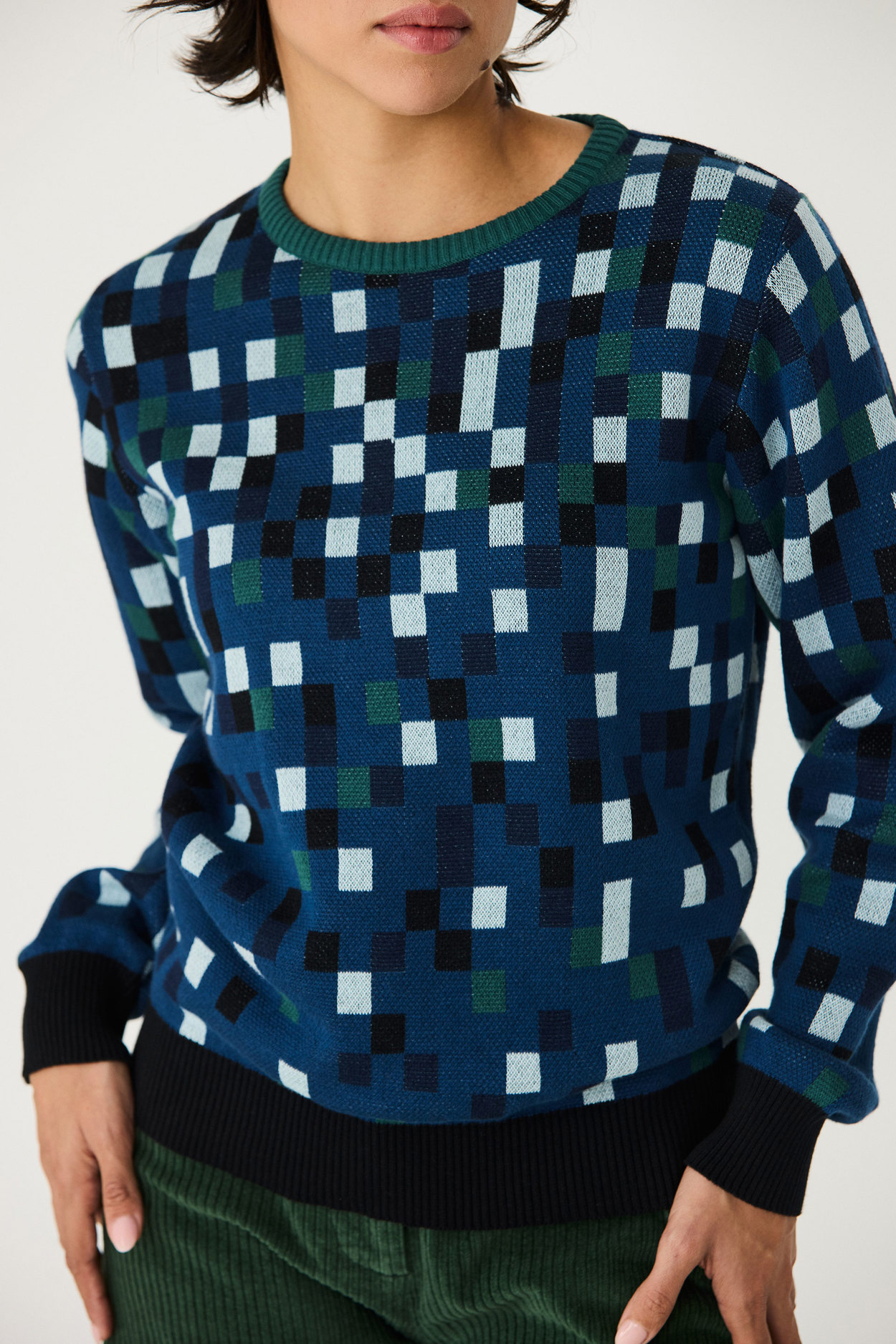 Tienda especializada en las mejores marcas de Ropa Ética, Sostenible y de algodón orgánico en Granada y Jaén. SKFK, Skunkfunk, PAN Producto BásicoJERSEY IRADI