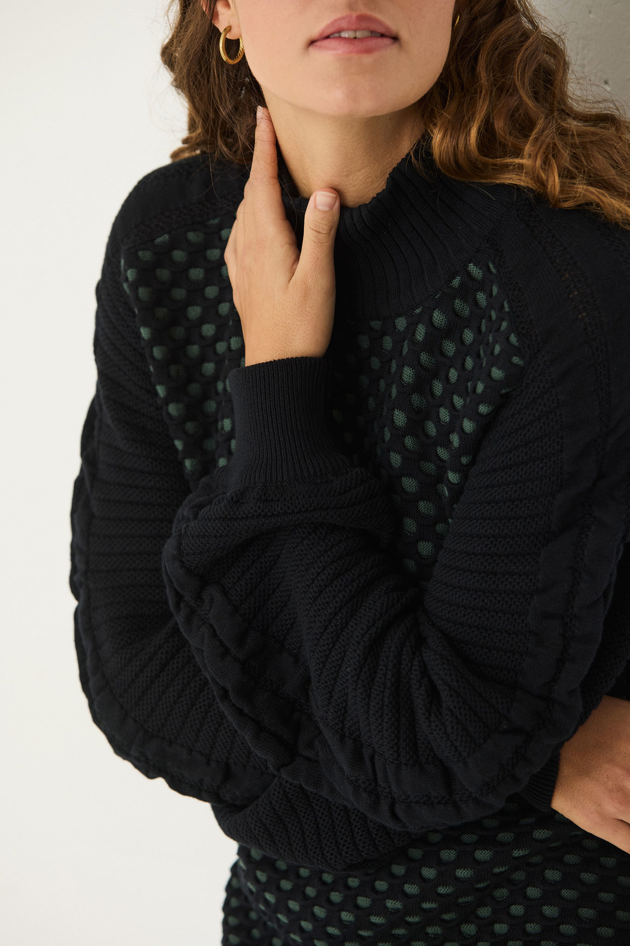 Tienda especializada en las mejores marcas de Ropa Ética, Sostenible y de algodón orgánico en Granada y Jaén. SKFK, Skunkfunk, PAN Producto BásicoVESTIDO KALIOPE