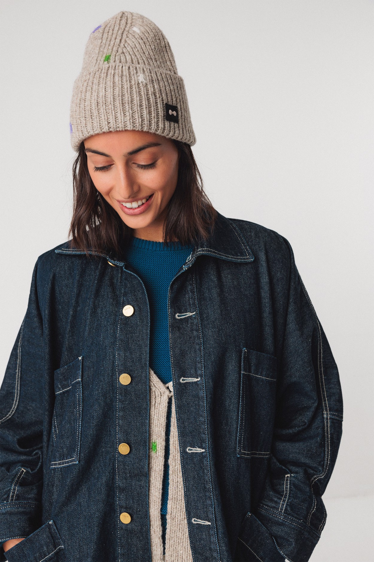 Tienda especializada en las mejores marcas de Ropa Ética, Sostenible y de algodón orgánico en Granada y Jaén. SKFK, Skunkfunk, PAN Producto Básico GORRO ARDI