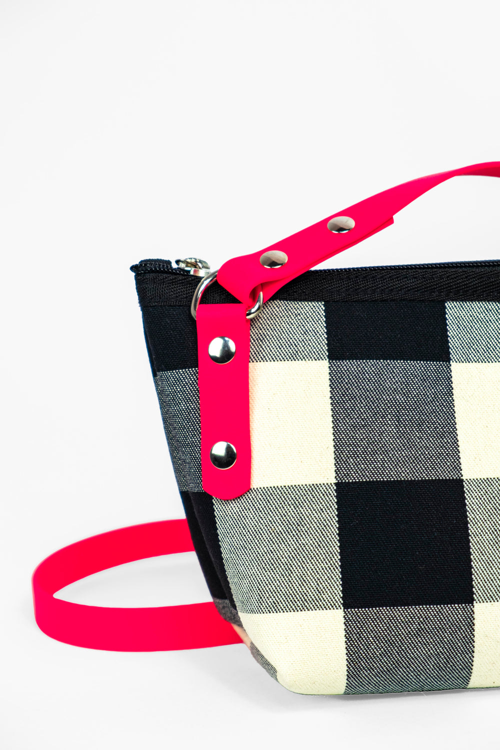 Tienda especializada en las mejores marcas de Ropa Ética, Sostenible y de algodón orgánico en Granada y Jaén. SKFK, Skunkfunk, PAN Producto BásicoBOLSO LITTLE NEW