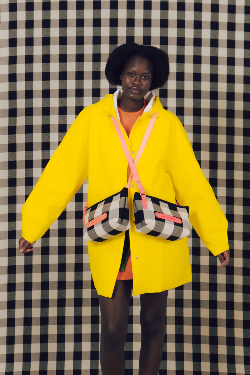 Tienda especializada en las mejores marcas de Ropa Ética, Sostenible y de algodón orgánico en Granada y Jaén. SKFK, Skunkfunk, PAN Producto BásicoBOLSO LITTLE NEW