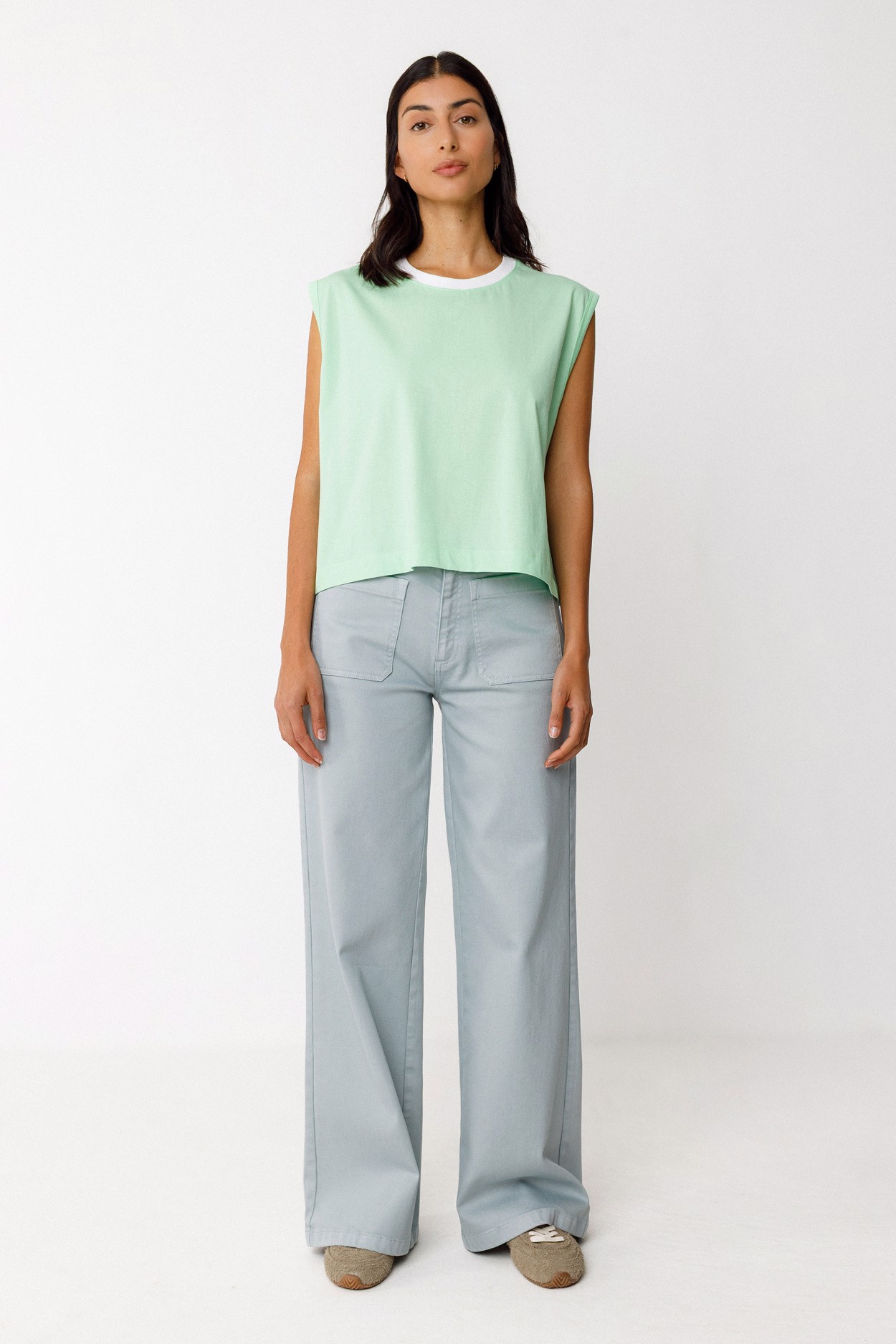 Tienda especializada en las mejores marcas de Ropa Ética, Sostenible y de algodón orgánico en Granada y Jaén. SKFK, Skunkfunk, PAN Producto BásicoCAMISETA ZUNTZ-10