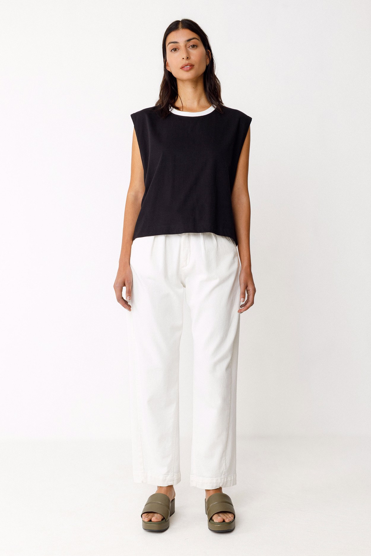 Tienda especializada en las mejores marcas de Ropa Ética, Sostenible y de algodón orgánico en Granada y Jaén. SKFK, Skunkfunk, PAN Producto BásicoCAMISETA ZUNTZ-10