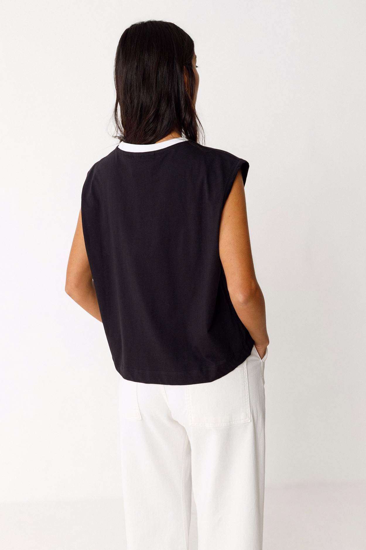 Tienda especializada en las mejores marcas de Ropa Ética, Sostenible y de algodón orgánico en Granada y Jaén. SKFK, Skunkfunk, PAN Producto BásicoCAMISETA ZUNTZ-10