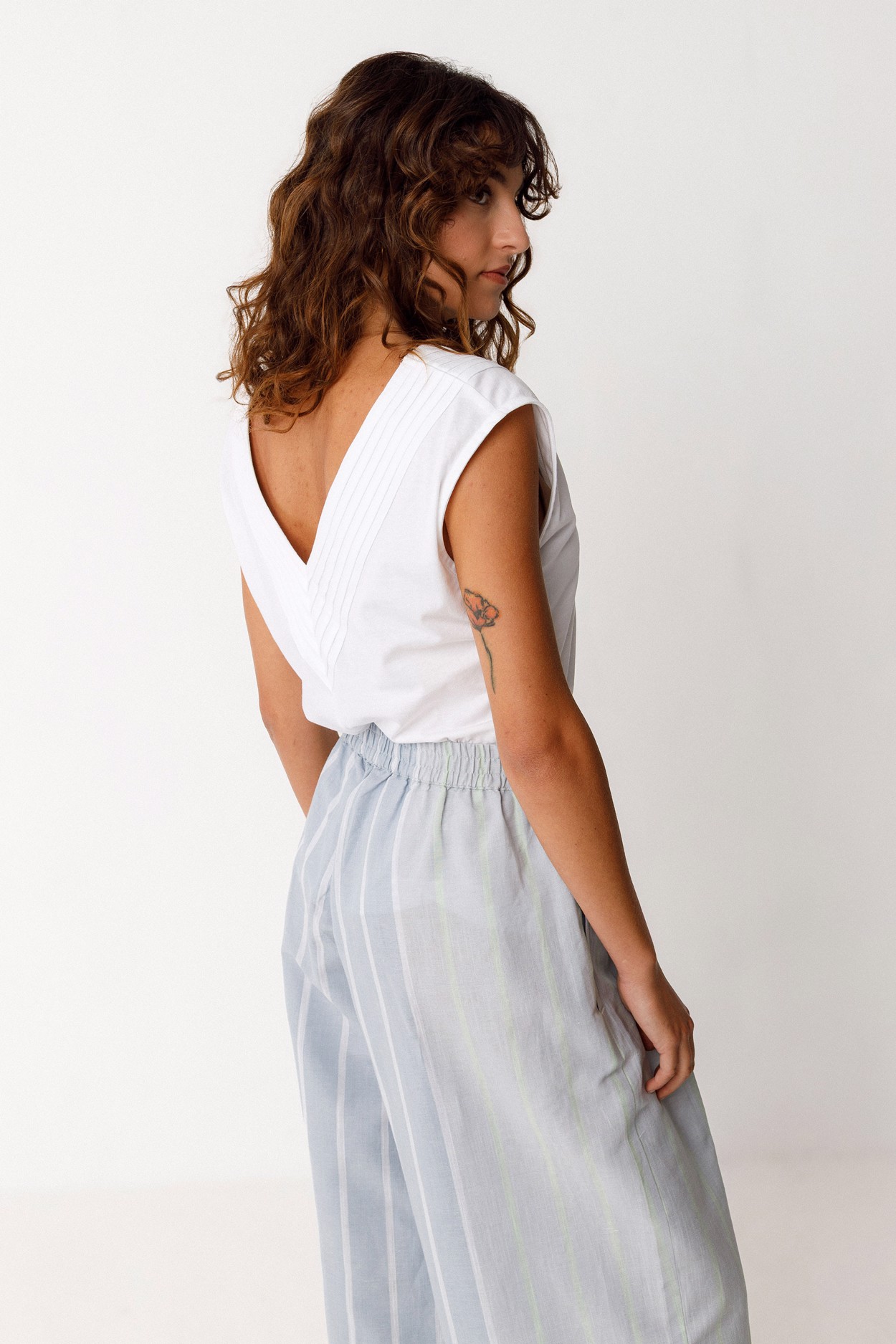 Tienda especializada en las mejores marcas de Ropa Ética, Sostenible y de algodón orgánico en Granada y Jaén. SKFK, Skunkfunk, PAN Producto BásicoCAMISETA ZUNT-9