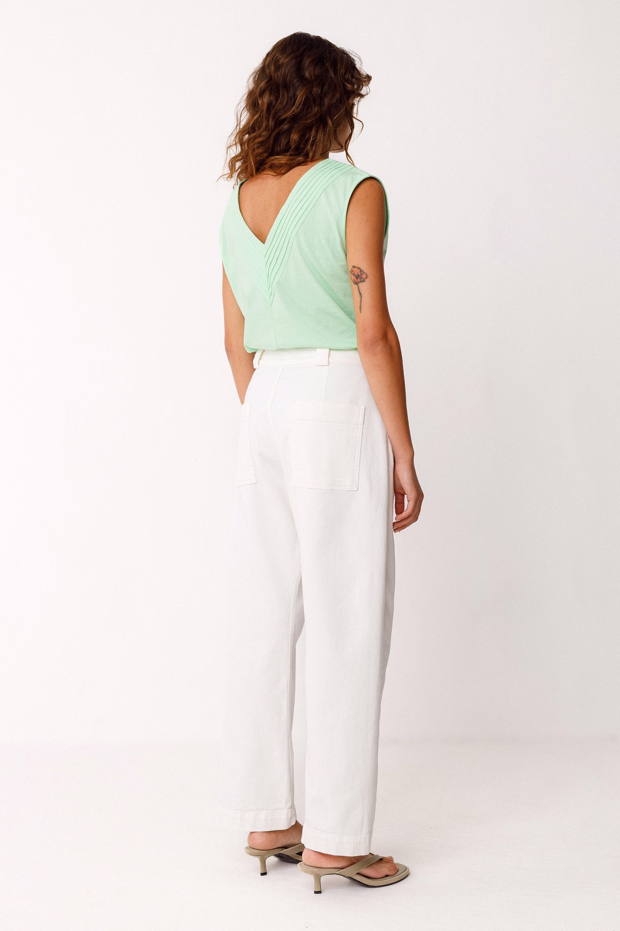 Tienda especializada en las mejores marcas de Ropa Ética, Sostenible y de algodón orgánico en Granada y Jaén. SKFK, Skunkfunk, PAN Producto BásicoCAMISETA ZUNTZ-9