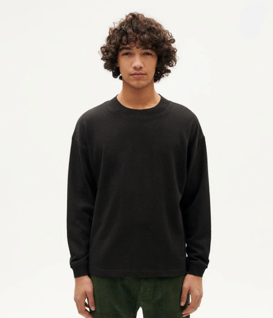 Tienda especializada en las mejores marcas de Ropa Ética, Sostenible y de algodón orgánico en Granada y Jaén. SKFK, Skunkfunk, PAN Producto Básico CAMISETA DOUG