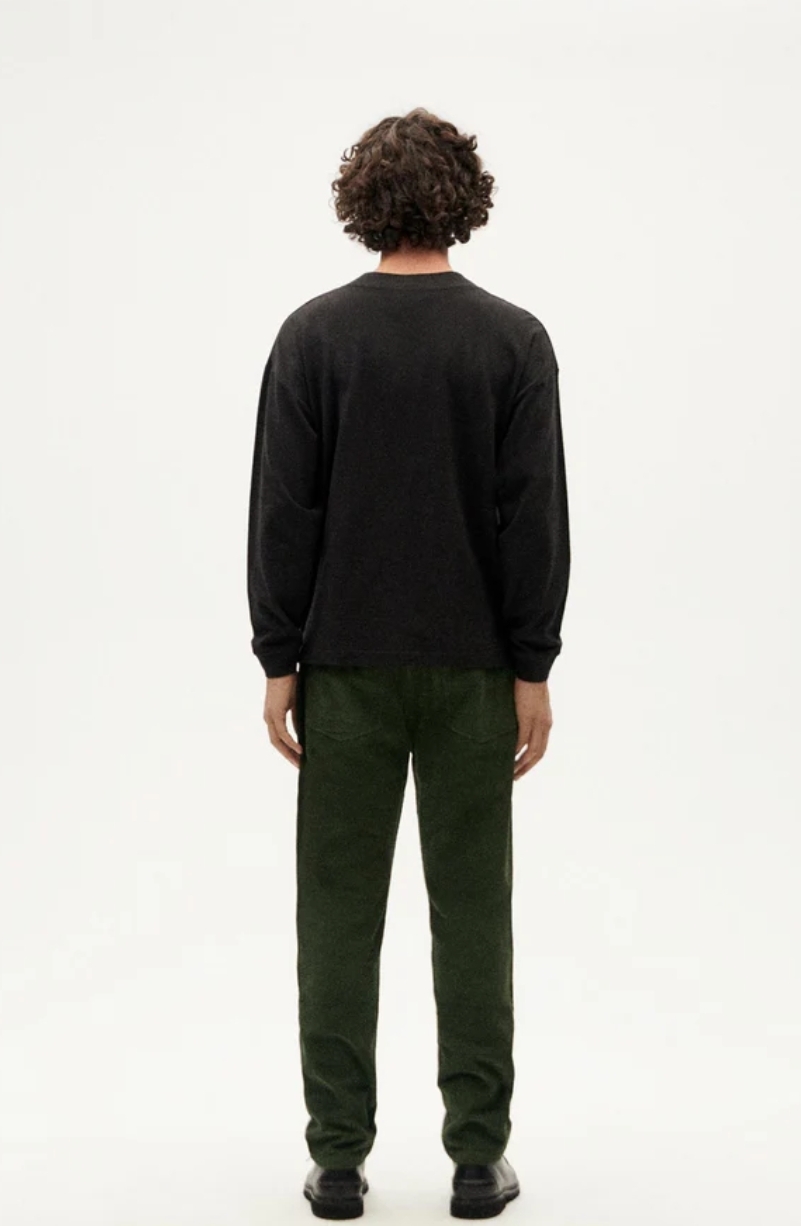 Tienda especializada en las mejores marcas de Ropa Ética, Sostenible y de algodón orgánico en Granada y Jaén. SKFK, Skunkfunk, PAN Producto BásicoCAMISETA DOUG